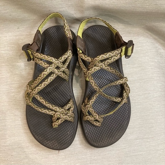 CHACO Sz 8 Kaleidoscope Double Strap Vibram Sole Wrap Toe Pull  Closure Sandals - Picture 3 of 10